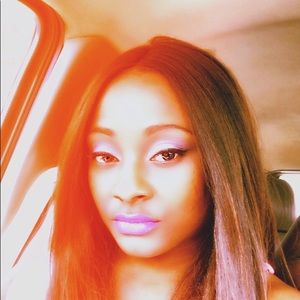 Meet your Posher, Christie